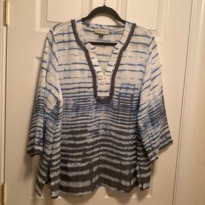 Meera Lane Blue/White Tie-Dye Top…size 1X
